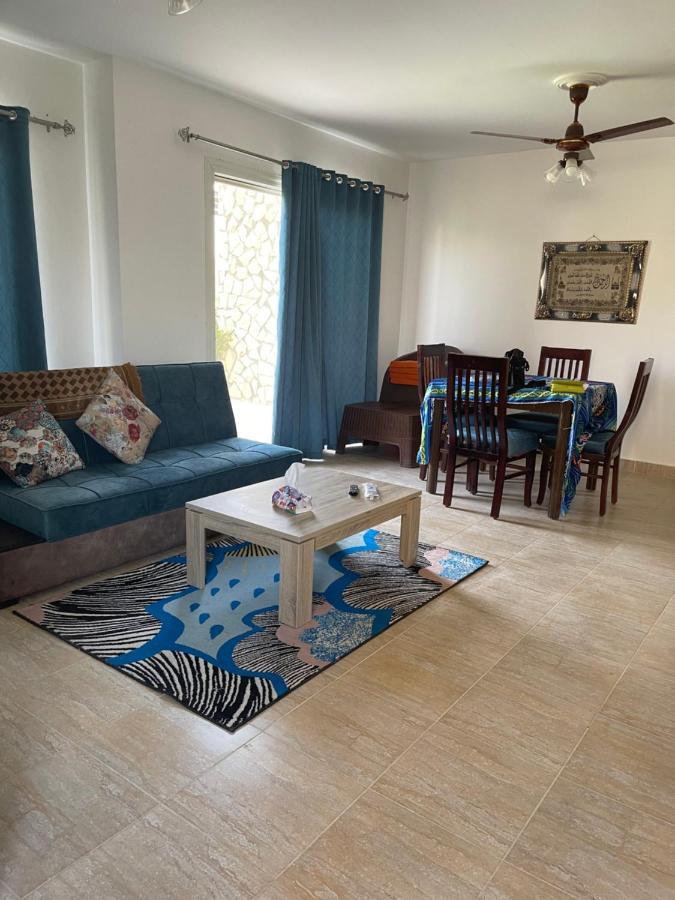 עיין סוחנה شاليه فاخر في العين السخنه Three Bedroom Chalet With Garden In Marina Wadi Degla Ain El Sokhna - For Families Only מראה חיצוני תמונה